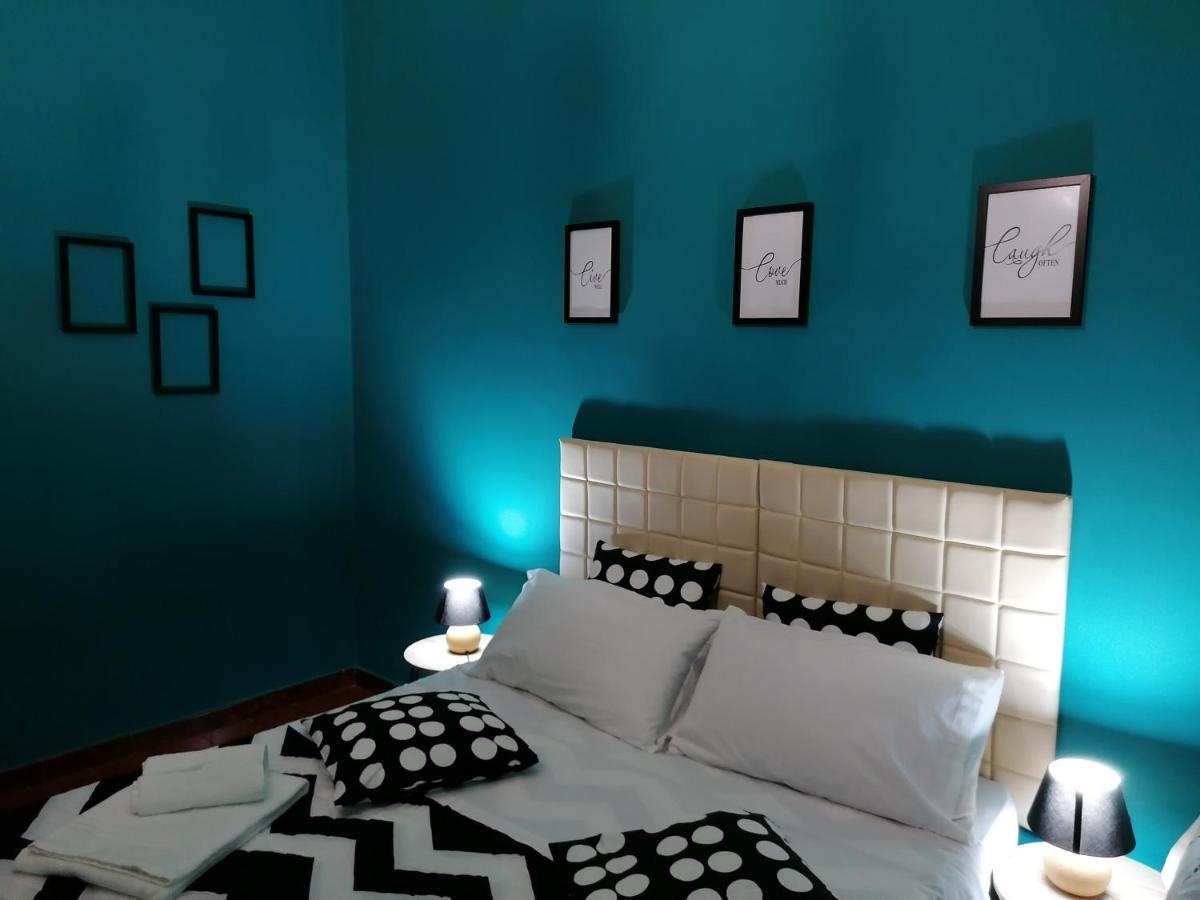 Casacasetta Suite Appartamento Indipendente Таранто Экстерьер фото