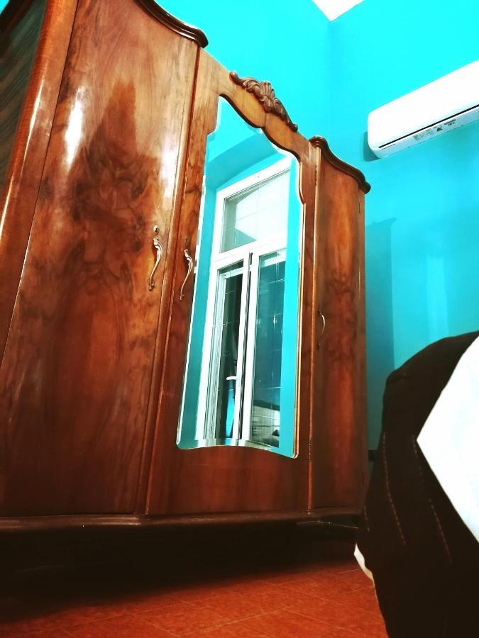 Casacasetta Suite Appartamento Indipendente Таранто Экстерьер фото