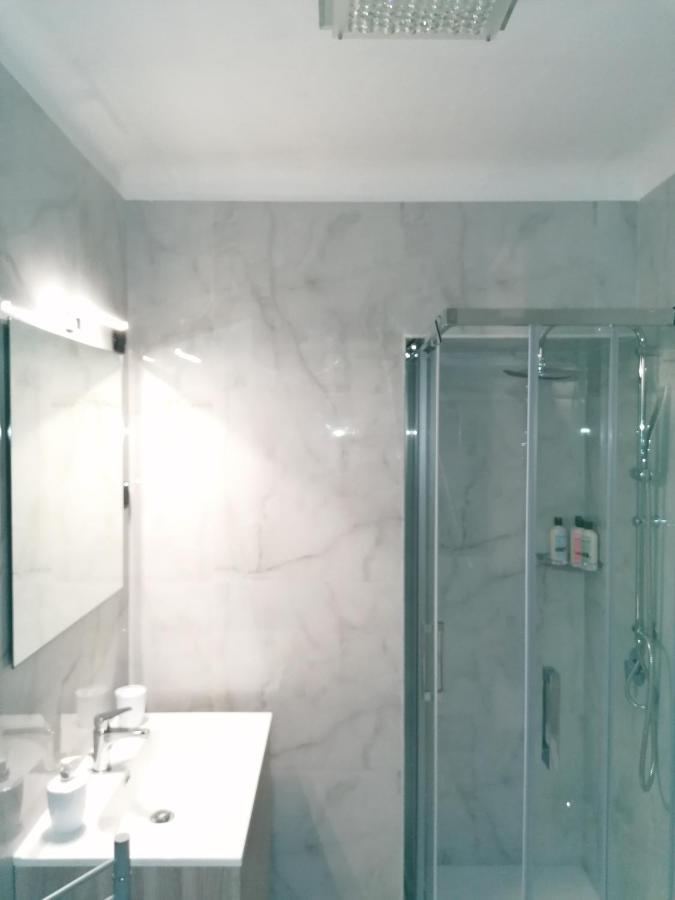 Casacasetta Suite Appartamento Indipendente Таранто Экстерьер фото